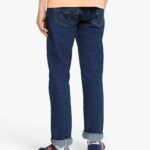 2 100 Slim Straight Jeans