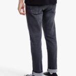 2 103 600x800 1 Slim Tapered Jeans Wash