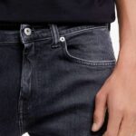 4 104 600x800 1 Slim Tapered Jeans Wash